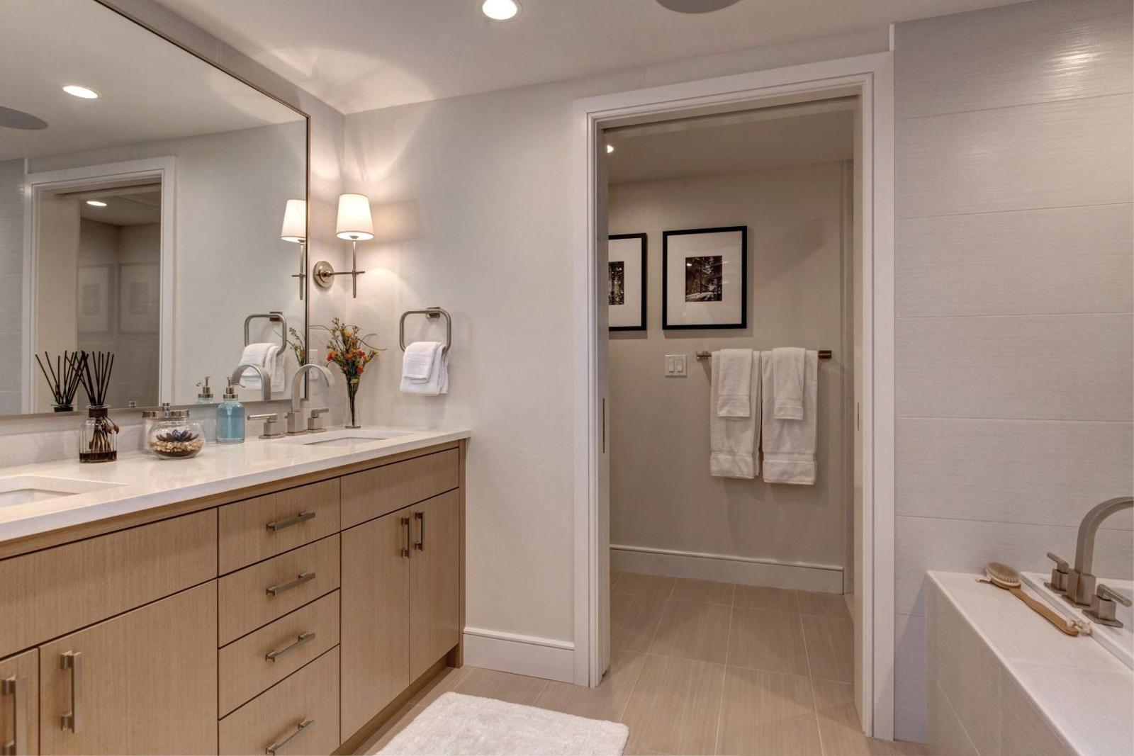 Abode at Sky Silver Main image 2